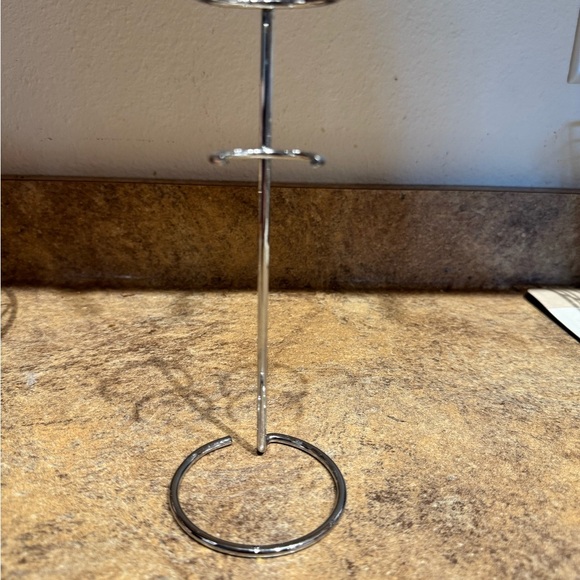 Milk frother stand - Picture 2 of 3